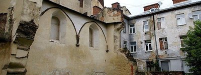 У Львові розпочали роботи з консервації руїн синагоги «Золота Роза»