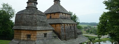 ТОП-10 дерев’яних церков і костелів Львівщини