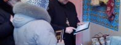 Архиєпископ УПЦ КП відвідав храми у зоні АТО