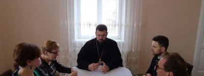 Епископ УПЦ КП рассказал журналистам об общинах, которые покидают Московский Патриархат