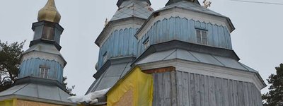 Священики УПЦ (МП) знищили бароковий купол на одній з найстаріших дерев’яних церков Київщини