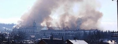 Що згоріло у Хирові?