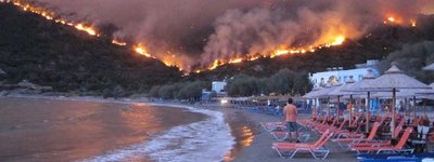 У Греції через пожежу евакуювали монастир