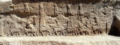 Виявлено рідкісні барельєфи головних богів Ассирії