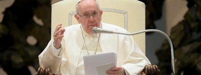 Pope "grieves" for suffering people of Ukraine, appeals for prayers