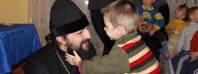 Cвященик УПЦ МП просував проросійські наративи в інстаграмі під виглядом благодійності, – ЗМІ