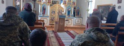 У греко-католицьких церквах Закарпаття промовляють спеціальну молитву за українських воїнів