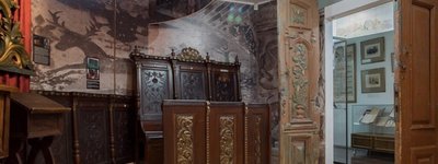 Викрадені старовинні двері синагоги з Тернопільщини опинилися у Москві