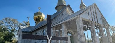 На Миколаївщині відновлюють церкву, яку обстрілювали російські ракети і танки