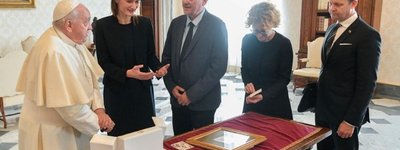 Lithuanian Seimas speaker presented the Pope with a lithograph of Ukrainian saint