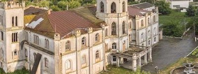 УПЦ МП оспаривает решение суда о возвращении государству имения Терещенко в Житомирской области