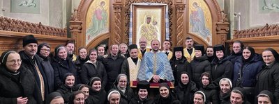 Настоятелі монастирів УГКЦ у Зарваниці помолилися за припинення війни та перемогу України