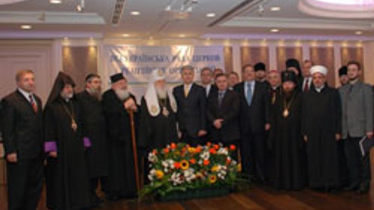 Всеукраїнська рада Церков назвала вибір «проти всіх» втратою виборцем свого шансу - фото 1