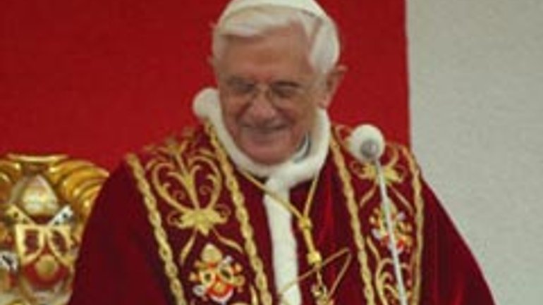 Папа Бенедикт XVI подытожил визит на Мальту - фото 1