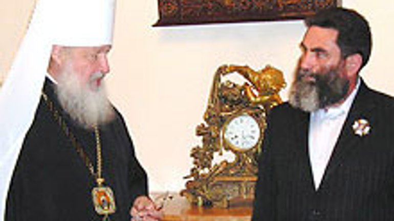 О жизни в Зазеркалье или несколько мыслей о визите Святейшего Патриарха Кирилла (2 частина) - фото 1