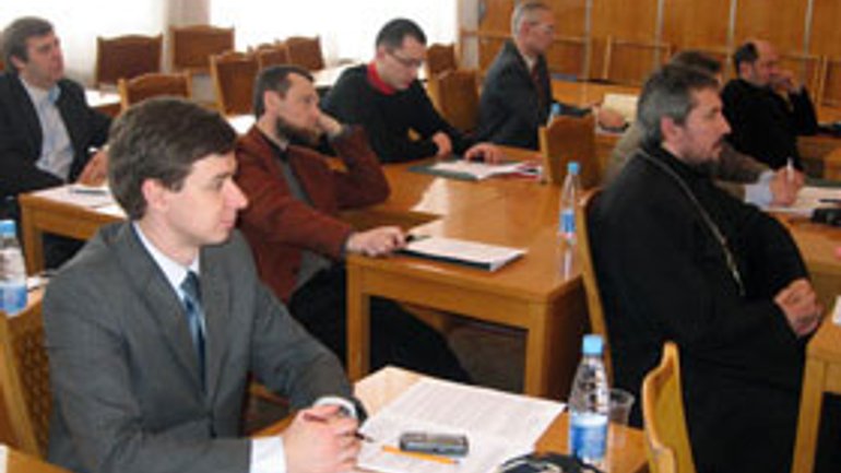 Минздрав Украины продолжает сотрудничество с Всеукраинским Советом Церквей в сфере оздоровления нации - фото 1