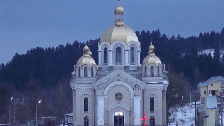 Зимові свята в Карпатах: погляд наддніпрянки - фото 1