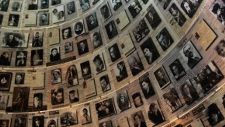 В Киево-Печерской лавре помянут жертвы Холокоста - фото 1