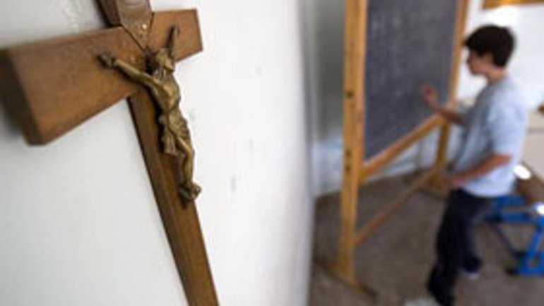 Велика Палата Євросуду скасувала рішення про заборону хрестів у школах Італії - фото 1