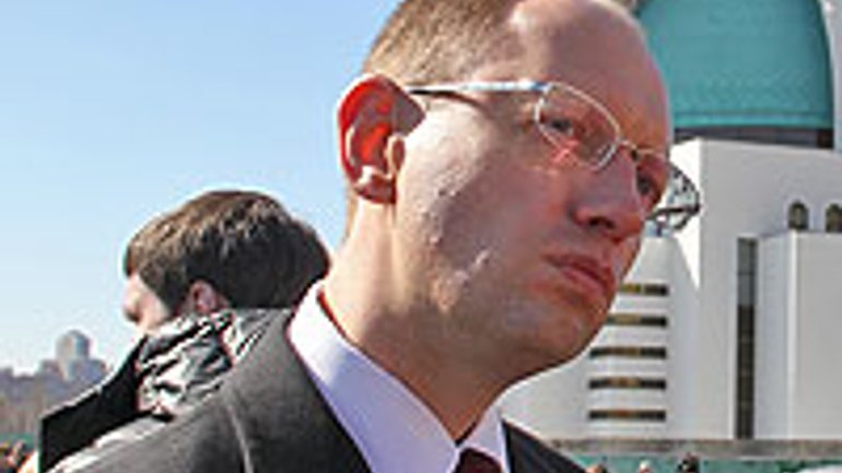 Арсений Яценюк ожидает от нового главы УГКЦ активной позиции - фото 1