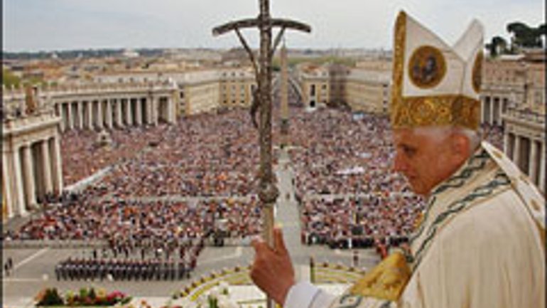 Папа Бенедикт XVI привітав у Ватикані нового Главу УГКЦ Патріарха Святослава - фото 1
