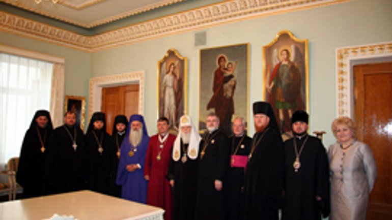 Делегація Англіканської Церкви на власні очі хотіла побачити реалії українського релігійного життя - фото 1