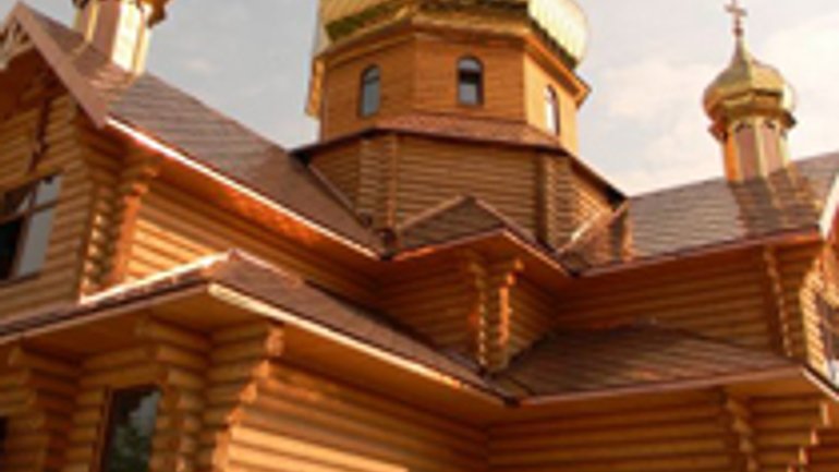 Свято-Покровський храм, побудований на місці підірваного влітку 2010 року, освятили в Запоріжжі - фото 1