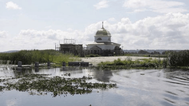 Flooded church in Kyiv Oblast is being restored - фото 1