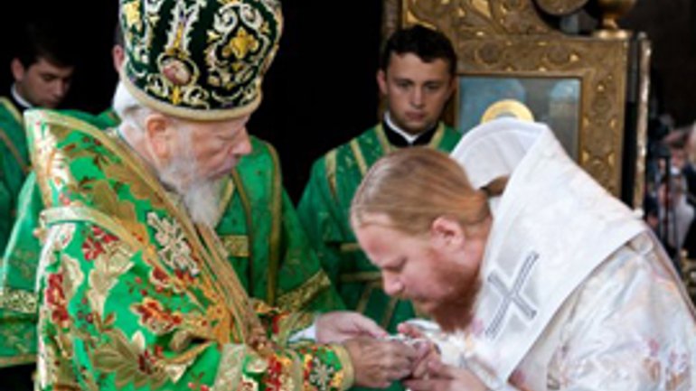 Наместник Свято-Троицкого Ионинского монастыря Киева архимандрит Иона стал епископом Обуховским - фото 1