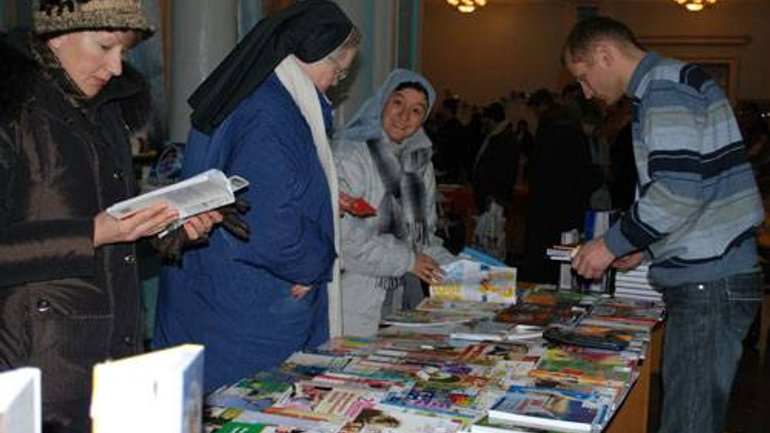 АНОНС: Христианские книгоиздатели готовятся к Рождественской выставке-ярмарке в Виннице - фото 1