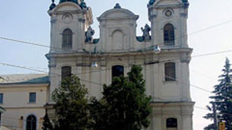 Римо-католики пікетували Львівську міську раду - фото 1