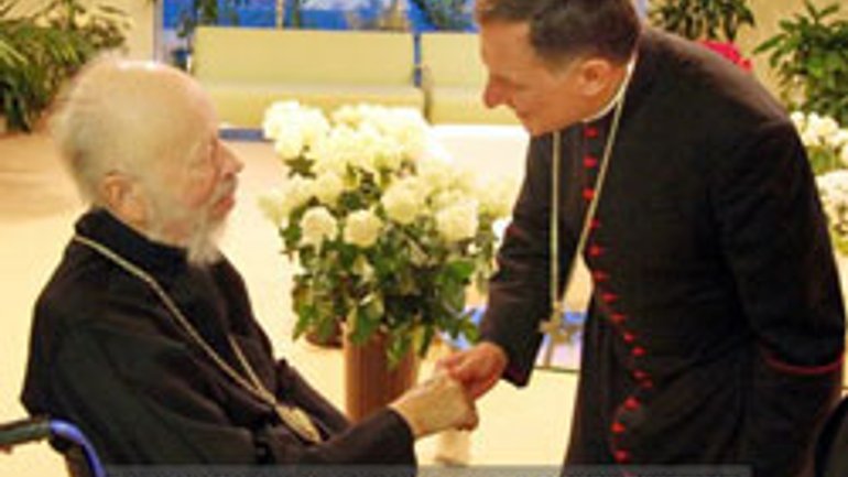 Римо-католики Украины молятся за выздоровление Митрополита Владимира, архиепископ Мечислав Мокшицкий - фото 1