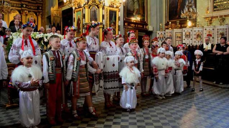 У Львові відбувся фестиваль духовної хорової музики «Великодні дзвони» - фото 1