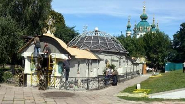 Illegal Construction of UOC-Moscow Patriarchate Church Near Foundation of Tithe Church Continues - фото 1