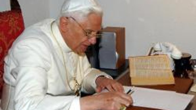 Папа Бенедикт XVI побажав гідно відзначити 600-річницю перенесення до Львова Митрополичого осідку РКЦ в Україні - фото 1