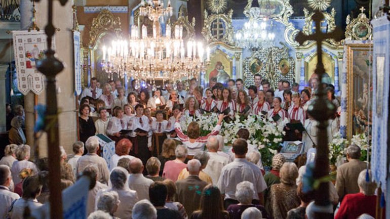 First Festival of Psalms Dedicated to Holy Virgin Held in UAOC Church in Lviv - фото 1