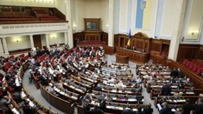 Парламент решит судьбу Комиссии по защите морали и законопроекта о мирных собраниях - фото 1
