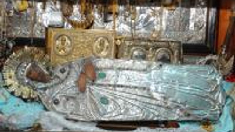 Burial Shroud of Mother of God Arrives in Ukraine - фото 1