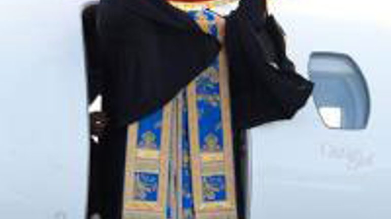Плащаница Пресвятой Богородицы начала паломничество по городам Украины - фото 1