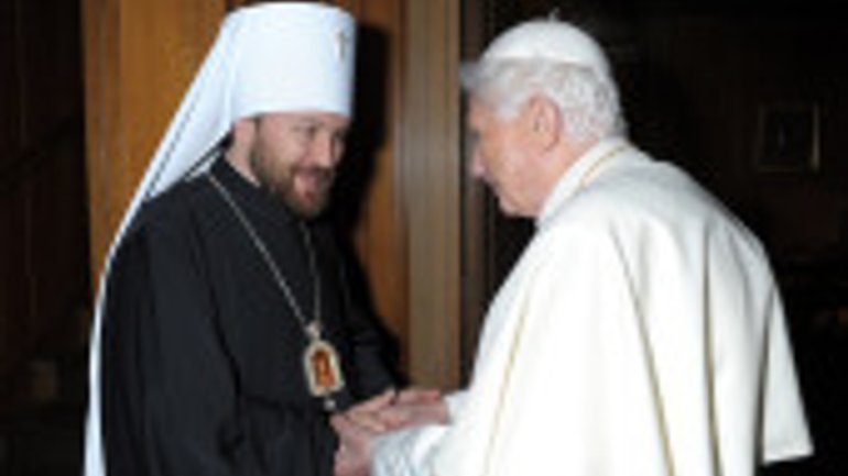 Папа підтримав РПЦ в оцінці дій групи Pussy Riot - фото 1