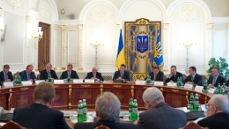 Президент заявляет о важности государственно-церковного партнерства при подготовке и праздновании 1025-летия Крещения Киевской Руси - фото 1