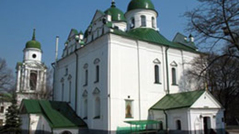 Киевсовет передал женскому монастырю здания общей площадью почти 5 тысяч кв.м - фото 1