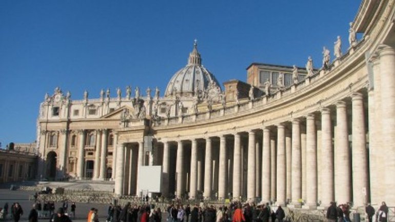 У Ватикані сьогодні розпочинаються консультації щодо кандидатури нового Папи Римського - фото 1