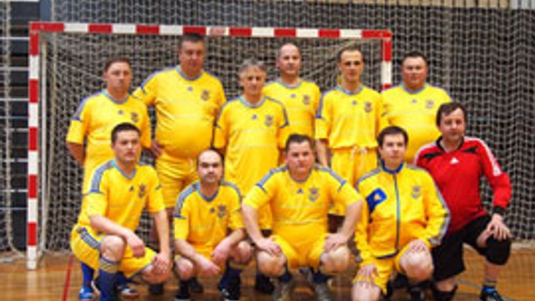 Священики РКЦ взяли участь у Чемпіонат Європи з футзалу - фото 1