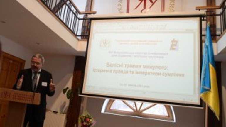 Scholars From All Over Ukraine Discuss Ways To Settle Historic Conflicts At UCU - фото 1