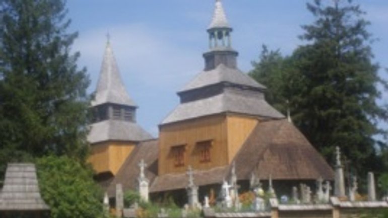 500-летняя деревянная церковь в Рогатине – претендент в список ЮНЕСКО - фото 1