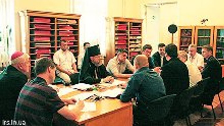 Совет по делам душпастырской опеки при Минобороны Украины утвердил Кодекс военного священника - фото 1