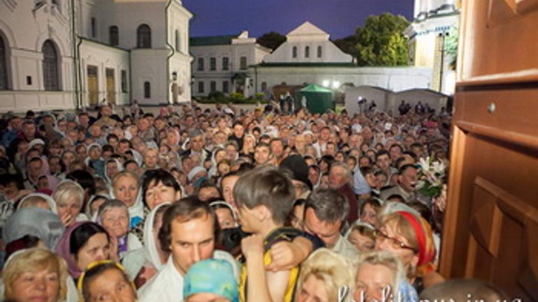 Понад 27 тисяч паломників  відвідали Києво-Печерський заповідник під час святкування 1025-річчя Хрещення Руси - фото 1