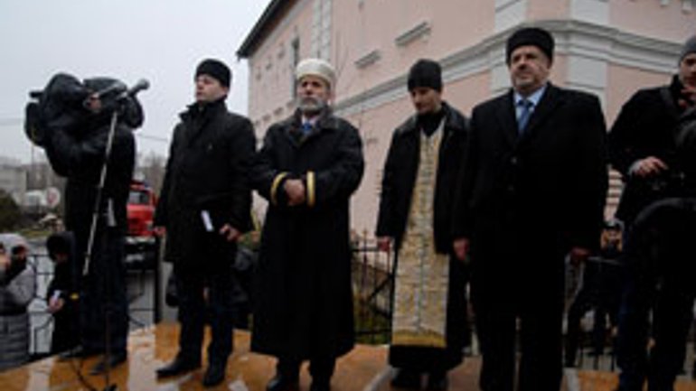 Mufti of Crimea: Government Will Answer to God for Actions - фото 1
