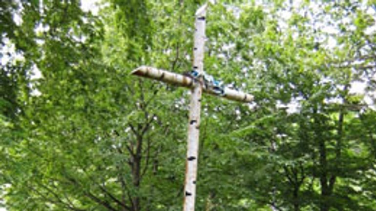 У Харкові спиляли пам’ятний хрест воїнам УПА - фото 1